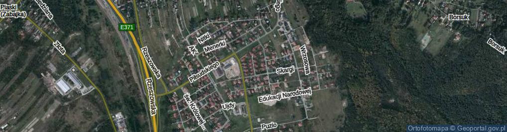 Zdjęcie satelitarne Dąbrowskiego Henryka, gen. ul.